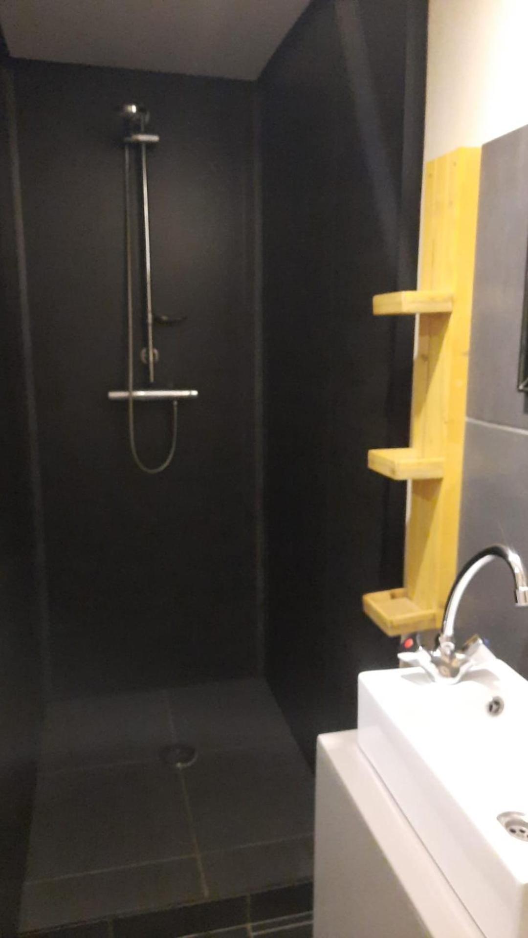 Le Duc De Bedford Panzió Spa Kültér fotó